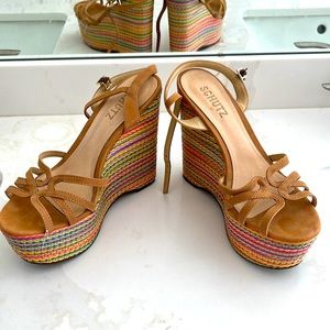 Schutz 7.5 wedges